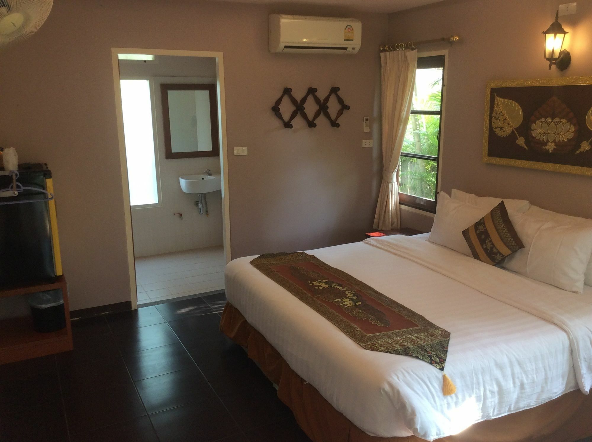 The Nine Guest House Kanchanaburi Exterior foto